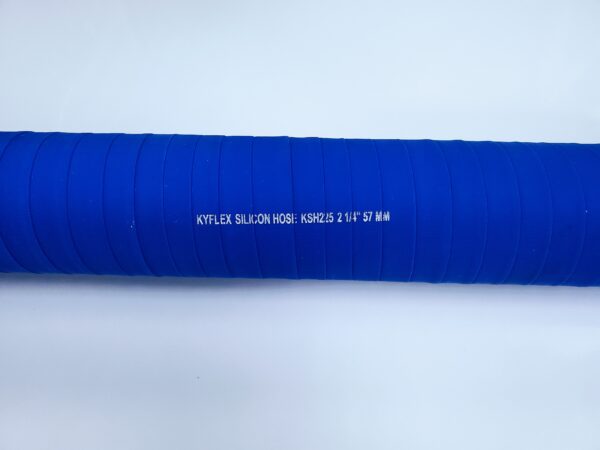 A blue tube with the words " atlas rubber 4 0 3 1 7 5 mm ".